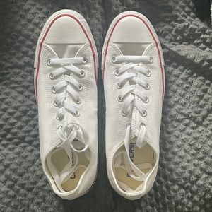 white converse never worn!